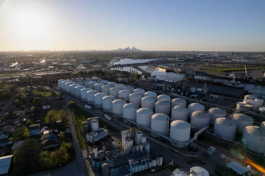 Six US Air Force Airmen Killed in Iraq Crash: Tributes and Family Support