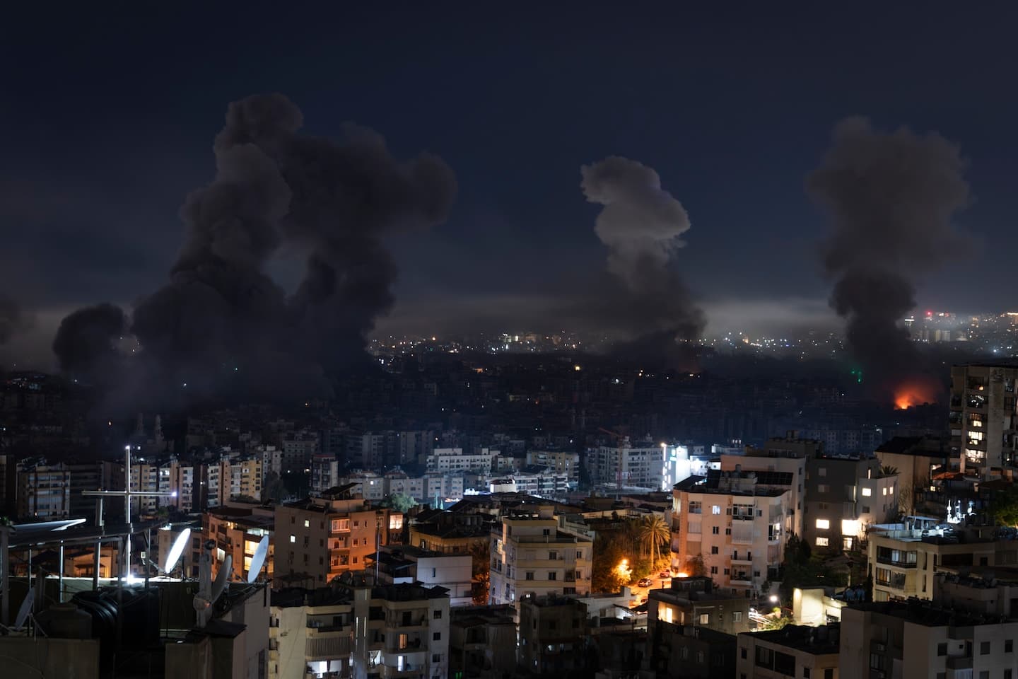 Lebanon’s President Aoun Urges Trump and Macron to Halt Netanyahu’s Offensive